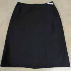 42　L　バーバリー　黒　スカートのサムネイル