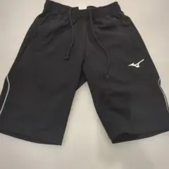 Mizuno 黒 ハーフパンツ 　七分丈　XS