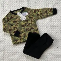 【6945】新品　110cm 恐竜柄　モコモコパジャマ　ルームウェア　キッズ