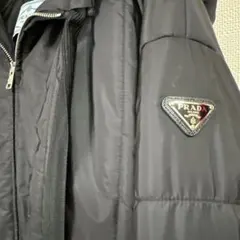PRADA ブラック ダウンジャケット サイズ48 本日のみ値引きのサムネイル