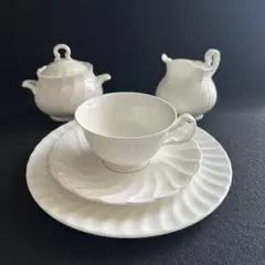 ノリタケスタジオコレクション　カップ&ソーサー　4客+ロイヤルドルトン プレート