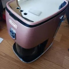 【 良品 】 De'Longhi　ディスティンタ　ドリップコーヒーメーカーのサムネイル