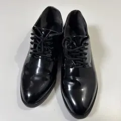 エナメル風 レースアップシューズ 黒 レディース
