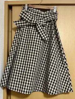 未着用ギンガムチェック フレアスカート リボン付きミミアンドロジャー