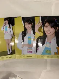 ≒JOY ニアジョイ 生写真 大信田美月 僕たちの歌 MV衣装 - メルカリ