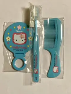 ハローキティ　トラベルセット / ミラー・コーム・歯ブラシ3点セット