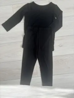 ユニクロ　黒　タートルネック　長袖　レギンス 上下セット　ヒートテック90cm