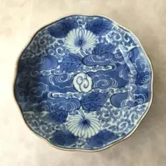 ⭕AH85 古伊万里 染付 葡萄蔓・菊唐草文 中皿 直径20cm 江戸中期 ⭕AH85 古伊万里 染付 葡萄蔓・菊唐草文 中皿 直径20cm 無傷 江戸中期