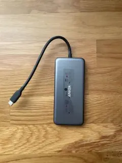 ANKER USBハブ 専用ケース付き