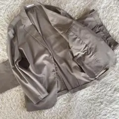 ユニクロ 2024年製　感動ジャケット 感動パンツ XL セットアップ　洗える