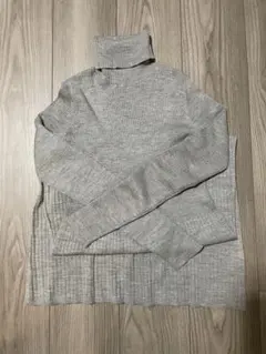 UNIQLO グレー タートルネック ニットワンピース