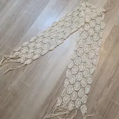 レース編みクリーム色ストール