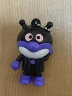 ガチャガチャバイキンマンキーホルダー