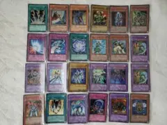 遊戯王カード　レリーフ、パラレル、レアカード24枚　ファイル付