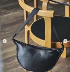 ▼新品・未使用　GLR レザー ファンクショナル ショルダーバッグのサムネイル