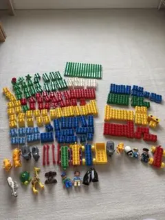 レゴ デュプロ ブロックと動物フィギュアセット