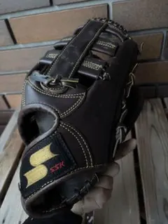 Item thumbnail for item 7d342fb2-1712-402e-adff-b52e9ce56a73