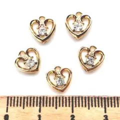 Item thumbnail for item 4e01764f-2e89-44ae-bfba-cefd473b78f1