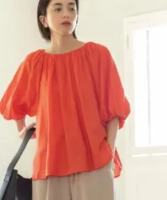 みーたん様専用　バルーンスリーブギャザーブラウス【洗える】