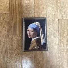 MilleFée 絵画アイシャドウパレット 13 真珠の耳飾りの少女