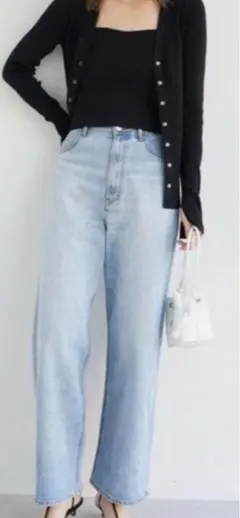 未使用タグ付✨ヤヌーク ルーズストレートデニム JOAN 23 - メルカリ
