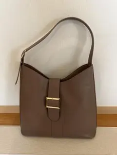 ワンバックルショルダーバッグ ゴールド金具のサムネイル