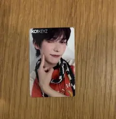 KO1KEYZ オ シンヘン トレカ 選出
