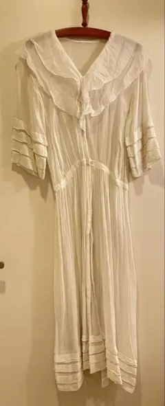くるみ様おまとめ⭐︎ アンティークフリルワンピース&トート
