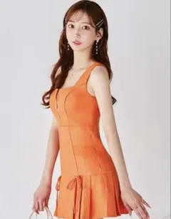 Jewels フロントジッププリーツリボンドレス M