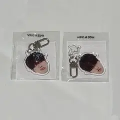 treasure ジェヒョク 顔アクキー 哀楽 2点セット