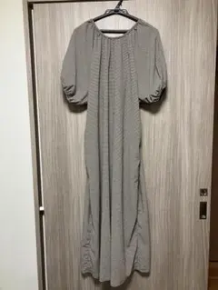 coca チェック柄シャーリングロングワンピース　ロングサイズ