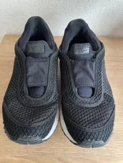 【Onitsuka Tiger × ANDREA POMPILIO】スニーカー