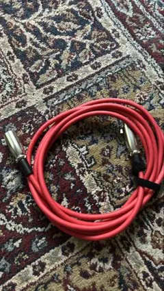 ナ*ト様 赤いXLRオーディオケーブル