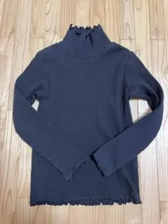 ブラック　長袖カットソー 120