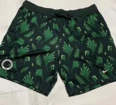 NIKE ナイキ　ハーフパンツ　総柄　グリーン　刺繍ロゴ　 XL