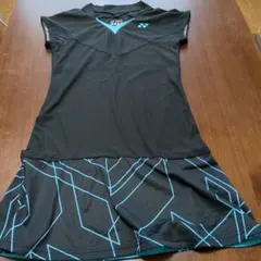 YONEXテニスウェア ブラック/ブルー 　オールメッシュ　Lサイズワンピース