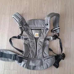 ergobaby 抱っこ紐 オムニブリーズ