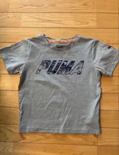 PUMA グレー Tシャツ