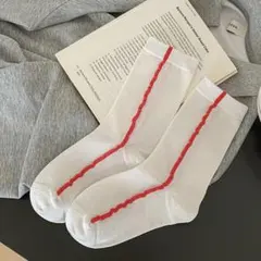 1346新品◎線　ストライプ　ソックス　靴下　ホワイト×レッド　おしゃれ　個性的