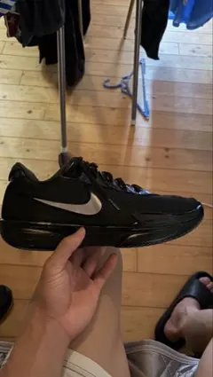 NIKE gtcut academyスプレーでペイントしましたのサムネイル