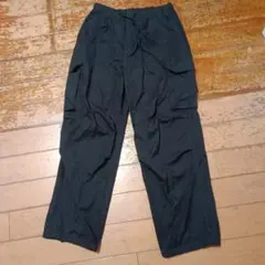 GU ブラック カーゴパンツ