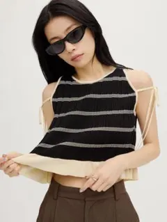 2606147 MEDI PURIPURI SHORT KNIT TOP 黒のサムネイル