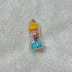 ディズニー プリンセス ガチャ ぎゅーこっと シンデレラ