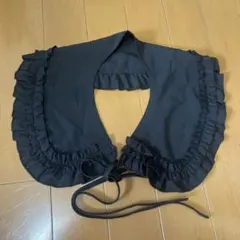 LAFARY フリル付き黒つけ襟