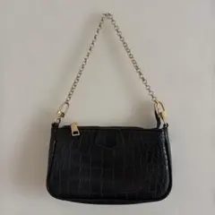 クロコダイル風ブラックショルダーバッグ