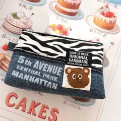 Item thumbnail for item 3c0d17c7-13f0-47a4-836d-0d961fdcf849