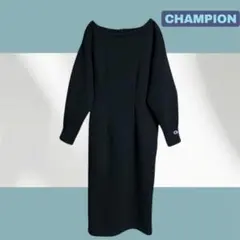 Champion ダンボール素材のロングワンピース
