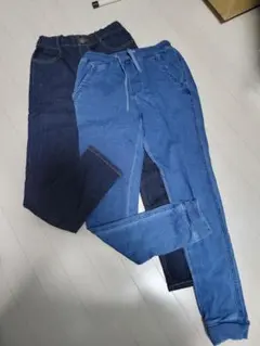 まとめ売り4点（パンツ、トレーナー）