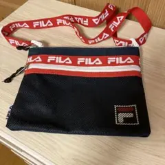 FILA ネイビー レッド サコッシュ