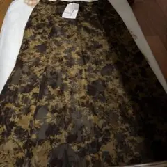 大きいサイズ　新品　25000円秋色NONA フローラル柄 フレアロングスカート